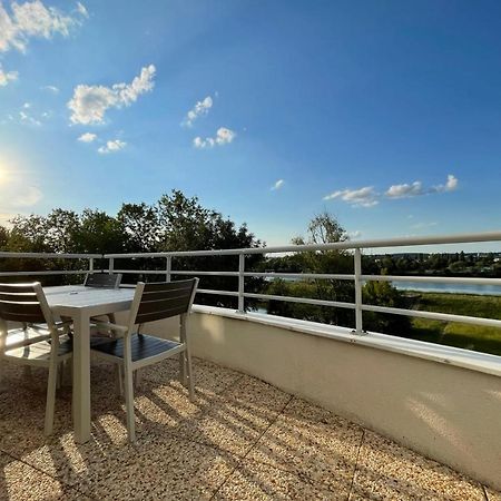 Luxury Apartment With Exceptional View On The Cher River Saint Avertin Bagian luar foto
