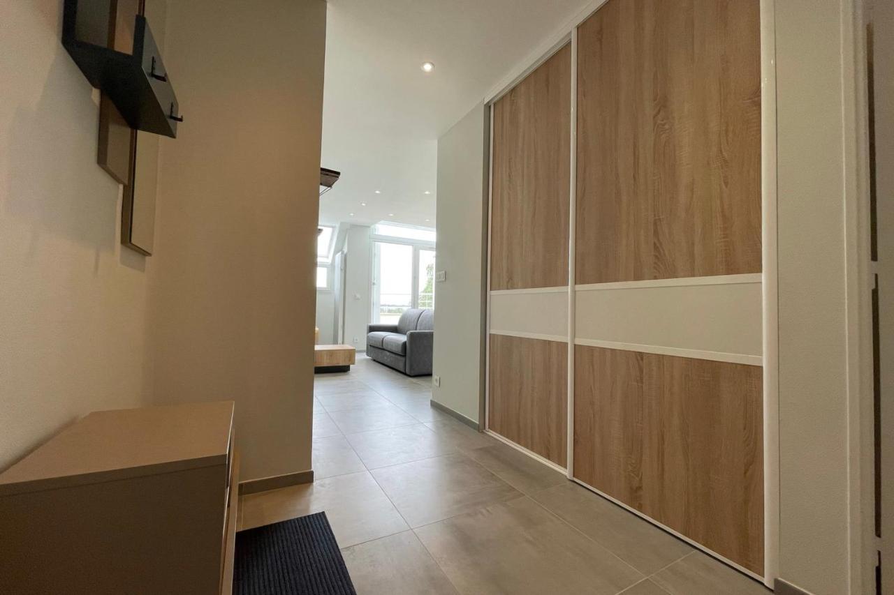 Luxury Apartment With Exceptional View On The Cher River Saint Avertin Bagian luar foto