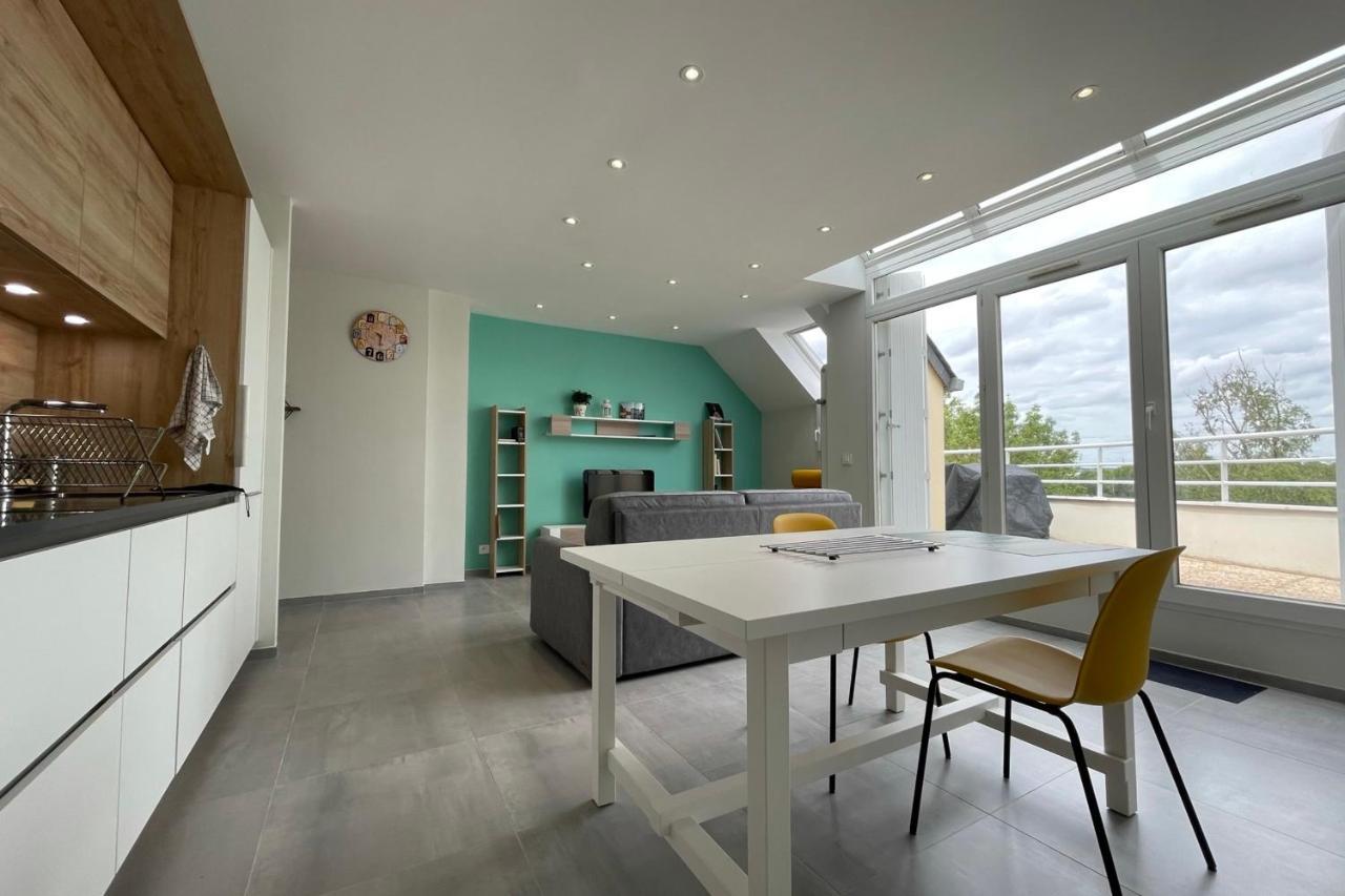 Luxury Apartment With Exceptional View On The Cher River Saint Avertin Bagian luar foto