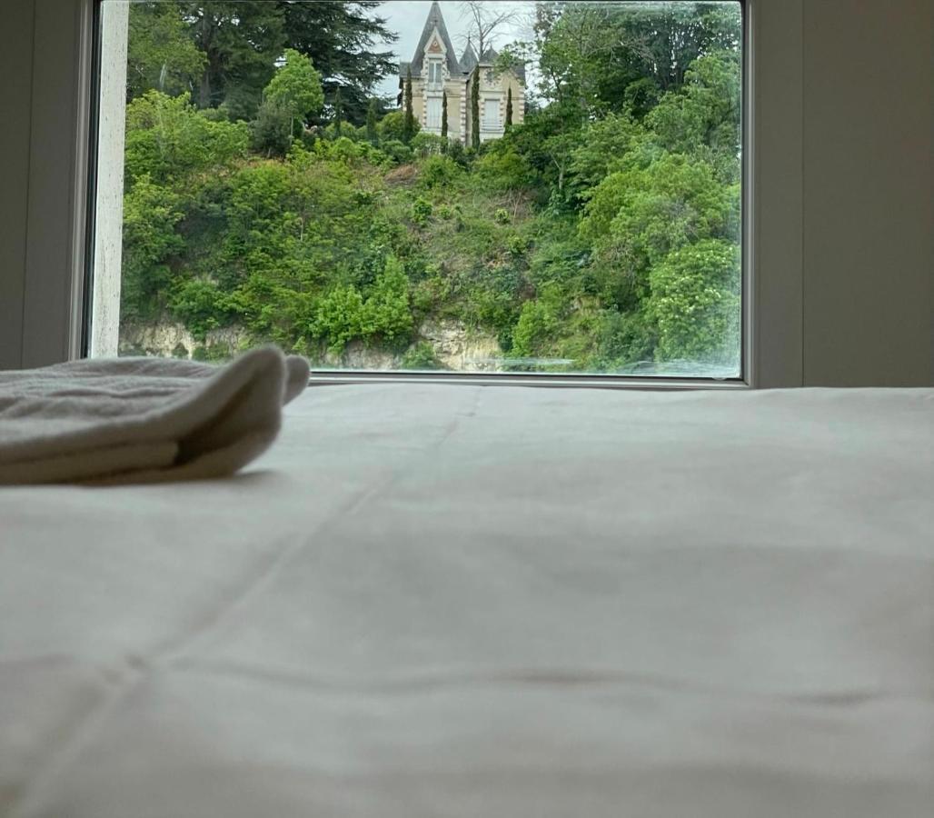 Luxury Apartment With Exceptional View On The Cher River Saint Avertin Bagian luar foto